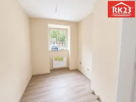 Pronájem obchodního prostoru, Mariánské Lázně, Hlavní třída, 25 m2