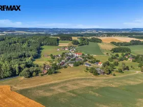 Prodej komerčního pozemku, Nekoř, 1779 m2