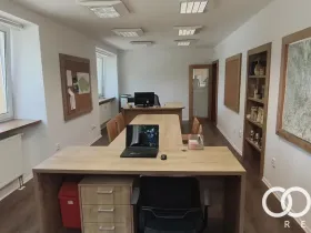 Pronájem kanceláře, Zašová, 90 m2