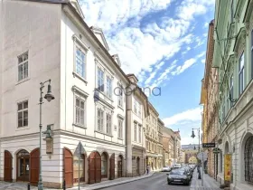 Pronájem kanceláře, Praha, Soukenická, 164 m2
