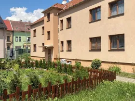 Pronájem bytu 1+1, Chomutov, Kadaňská, 45 m2