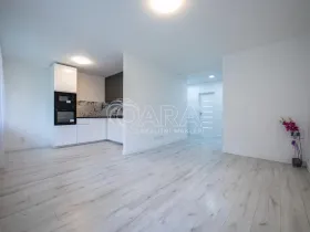 Prodej bytu 3+kk, Praha - Střížkov, Rumburská, 61 m2