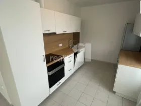 Pronájem bytu 3+1, Jiřice, 75 m2