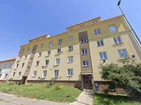 Prodej bytu 2+1, Praha - Hloubětín, Chvalská, 53 m2