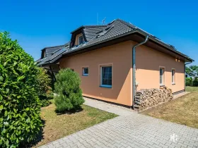 Prodej rodinného domu, Měšice, Na Blatech, 153 m2
