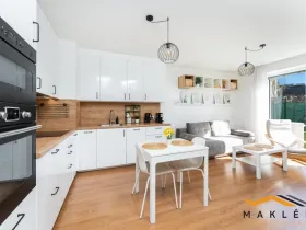 Pronájem bytu 2+kk, Praha - Hloubětín, Za černým mostem, 48 m2