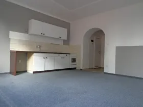 Pronájem bytu 2+kk, Teplice, Hudcovská, 40 m2