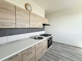 Pronájem bytu 2+1, Chomutov, Kamenný vrch, 58 m2