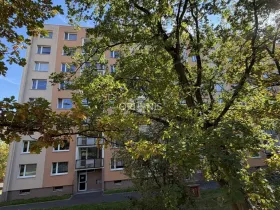 Pronájem bytu 3+1, Chomutov, 17. listopadu, 80 m2