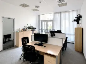 Pronájem kanceláře, Praha, Lomnického, 45 m2
