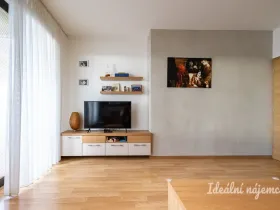 Pronájem bytu 2+kk, Praha - Vysočany, Sousedíkova, 59 m2