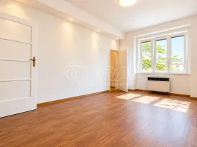 Pronájem bytu 2+kk, Praha - Nusle, V Horkách, 45 m2