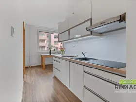Pronájem bytu 3+1, Uherské Hradiště, Pod Svahy, 76 m2