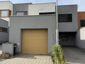 Prodej rodinného domu, Třebíč, Mjr. Krátkého, 156 m2