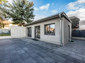 Pronájem kanceláře, Praha - Strašnice, Květnická, 27 m2