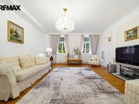 Prodej bytu 3+1, Karlovy Vary, Mariánskolázeňská, 141 m2