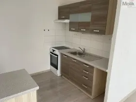Prodej bytu 1+kk, Most, Česká, 33 m2