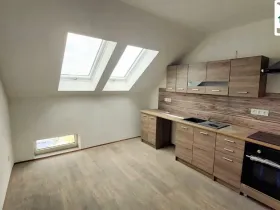Pronájem bytu 1+1, Cheb, Evropská, 46 m2