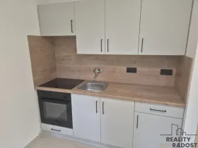 Pronájem bytu 1+1, Valtice, Lázeňská, 33 m2