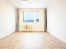 Pronájem bytu 2+kk, Chomutov, Holešická, 42 m2