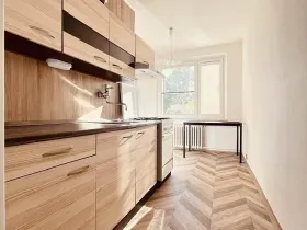 Pronájem bytu 1+1, Ostrava - Poruba, Otakara Jeremiáše, 38 m2
