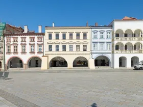 Pronájem kanceláře, Nový Jičín, Masarykovo nám., 70 m2
