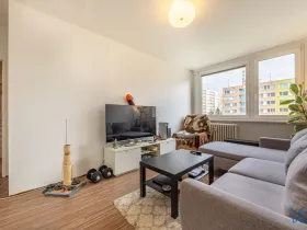 Pronájem bytu 2+kk, Praha - Kamýk, Smotlachova, 47 m2
