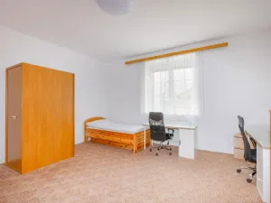 Pronájem pokoje, Pardubice - Zelené Předměstí, Češkova, 20 m2