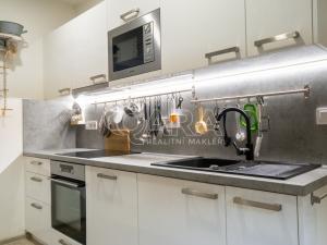 Prodej bytu 2+1, Cerhenice - Cerhýnky, 66 m2