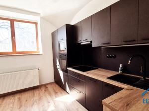 Pronájem bytu 2+kk, Brandýs nad Labem-Stará Boleslav - Stará Boleslav, Mariánské náměstí, 40 m2