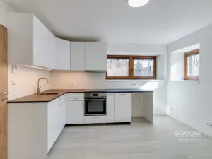Pronájem bytu 2+kk, Praha - Smíchov, Třístoličná, 38 m2