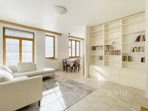 Pronájem bytu 2+1, Praha, Na okraji, 75 m2