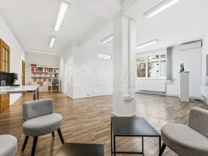 Pronájem kanceláře, Praha - Kobylisy, Nad Šutkou, 58 m2