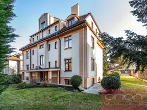 Pronájem bytu 4+1, Praha - Dejvice, Na viničních horách, 152 m2