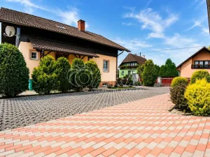 Prodej rodinného domu, Věšín, 220 m2