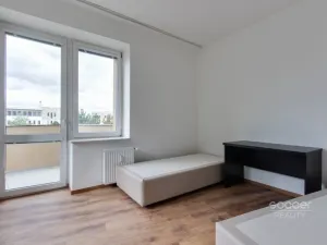 Pronájem bytu 1+kk, Praha - Suchdol, Suchdolské náměstí, 22 m2