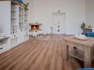 Prodej bytu 2+1, Trutnov - Dolní Předměstí, Úpské nábřeží, 85 m2