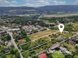 Prodej pozemku pro bydlení, Černošice, 1754 m2