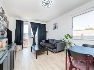 Prodej bytu 3+kk, Praha - Kyje, Sicherova, 78 m2