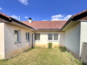 Prodej bytu 3+1, Horoměřice, J. K. Tyla, 95 m2