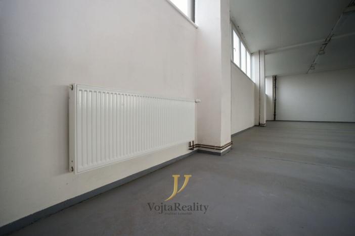 Pronájem skladu, Olomouc, Lazecká, 400 m2