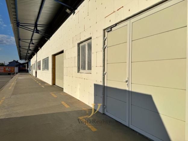 Pronájem skladu, Olomouc, Lazecká, 400 m2