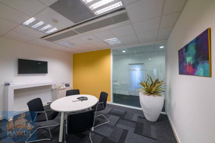 Pronájem kanceláře, Praha - Karlín, Rohanské nábřeží, 12 m2