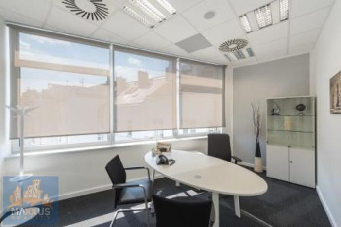 Pronájem kanceláře, Praha - Nové Město, náměstí I. P. Pavlova, 21 m2