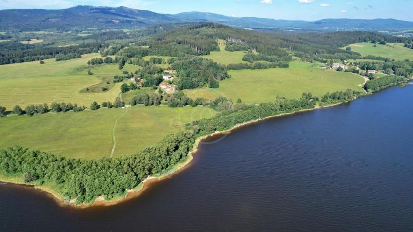 Prodej pozemku, Horní Planá, 123129 m2