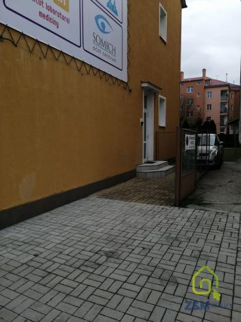 Pronájem kanceláře, Sokolov, nábřeží Petra Bezruče, 30 m2