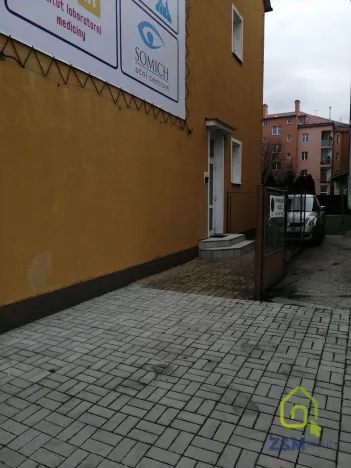 Pronájem kanceláře, Sokolov, nábřeží Petra Bezruče, 30 m2