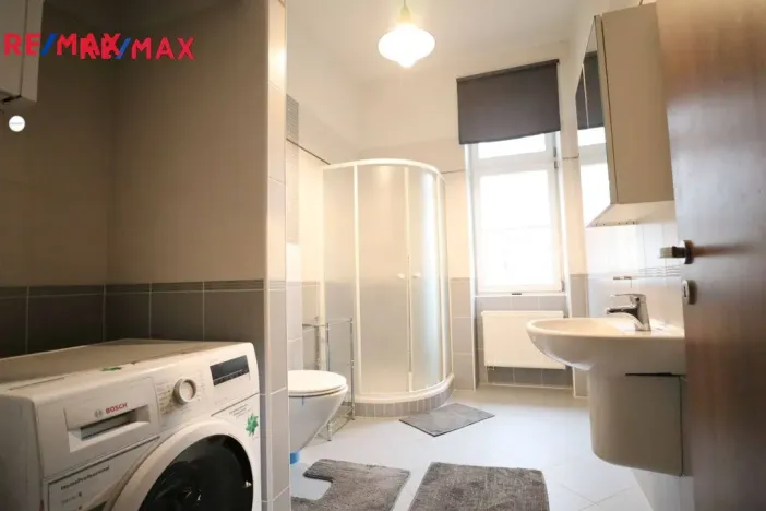 Prodej bytu 3+1, Karlovy Vary, Moskevská, 85 m2