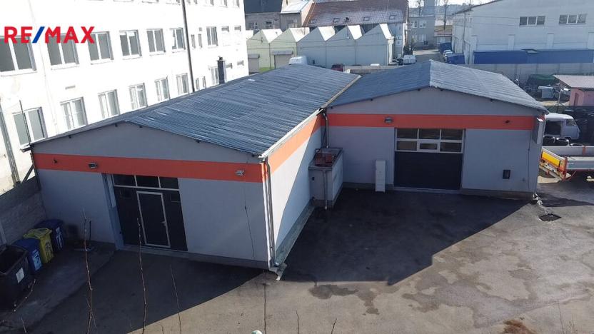 Prodej komerční nemovitosti, Brno - Židenice, Šámalova, 2369 m2