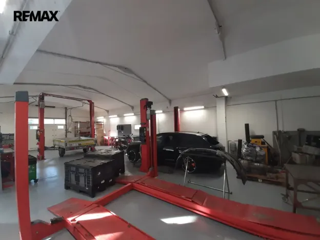 Prodej komerční nemovitosti, Brno - Židenice, Šámalova, 2369 m2